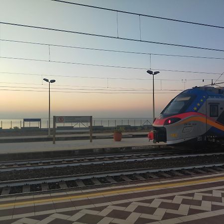 Maretna Lägenhet Giardini Naxos Exteriör bild