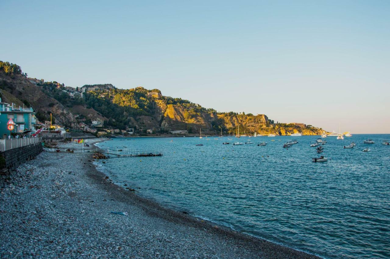 Maretna Lägenhet Giardini Naxos Exteriör bild
